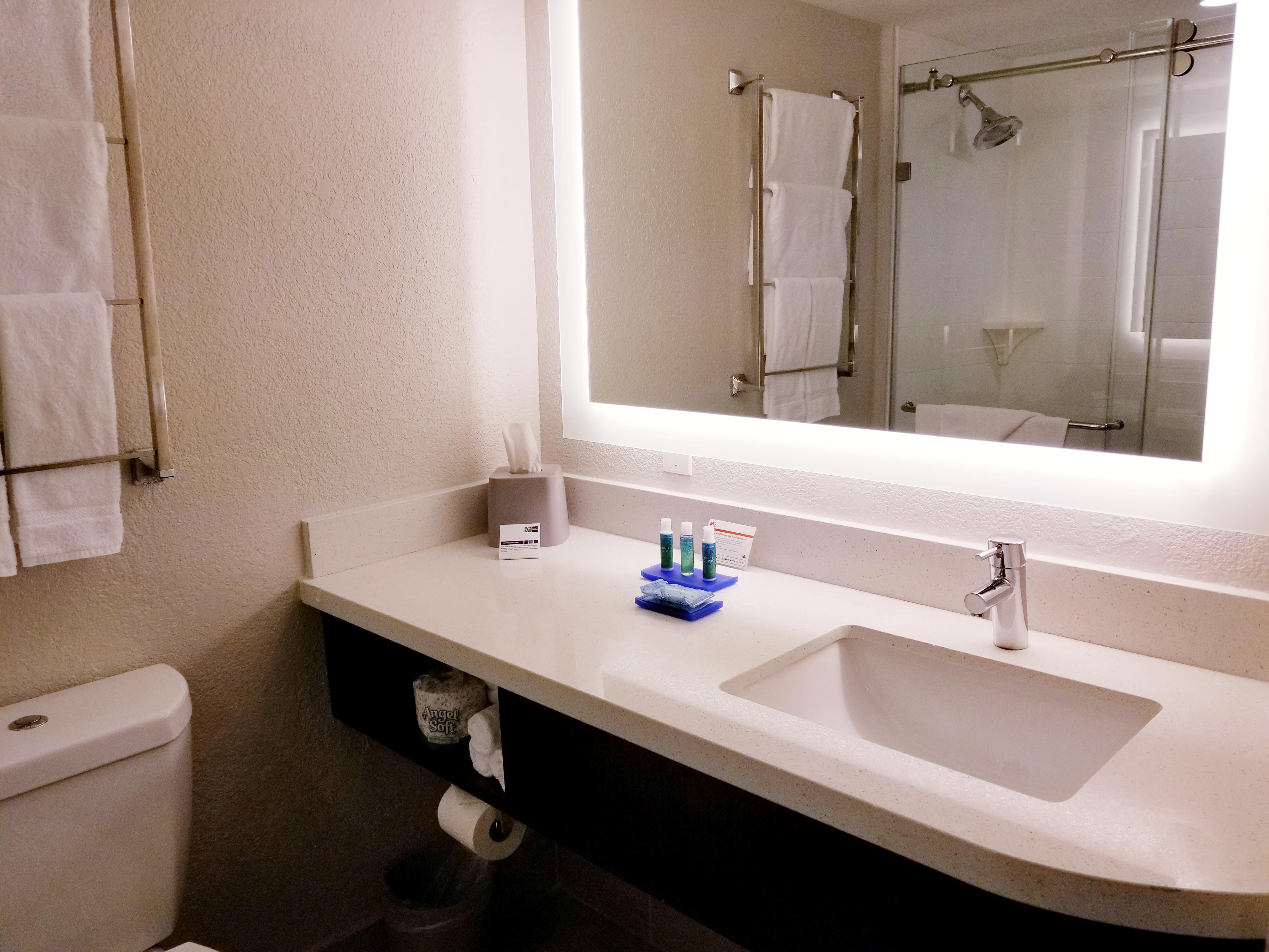 Holiday Inn Express Hotel & Suites Miami - Hialeah By Ihg Экстерьер фото