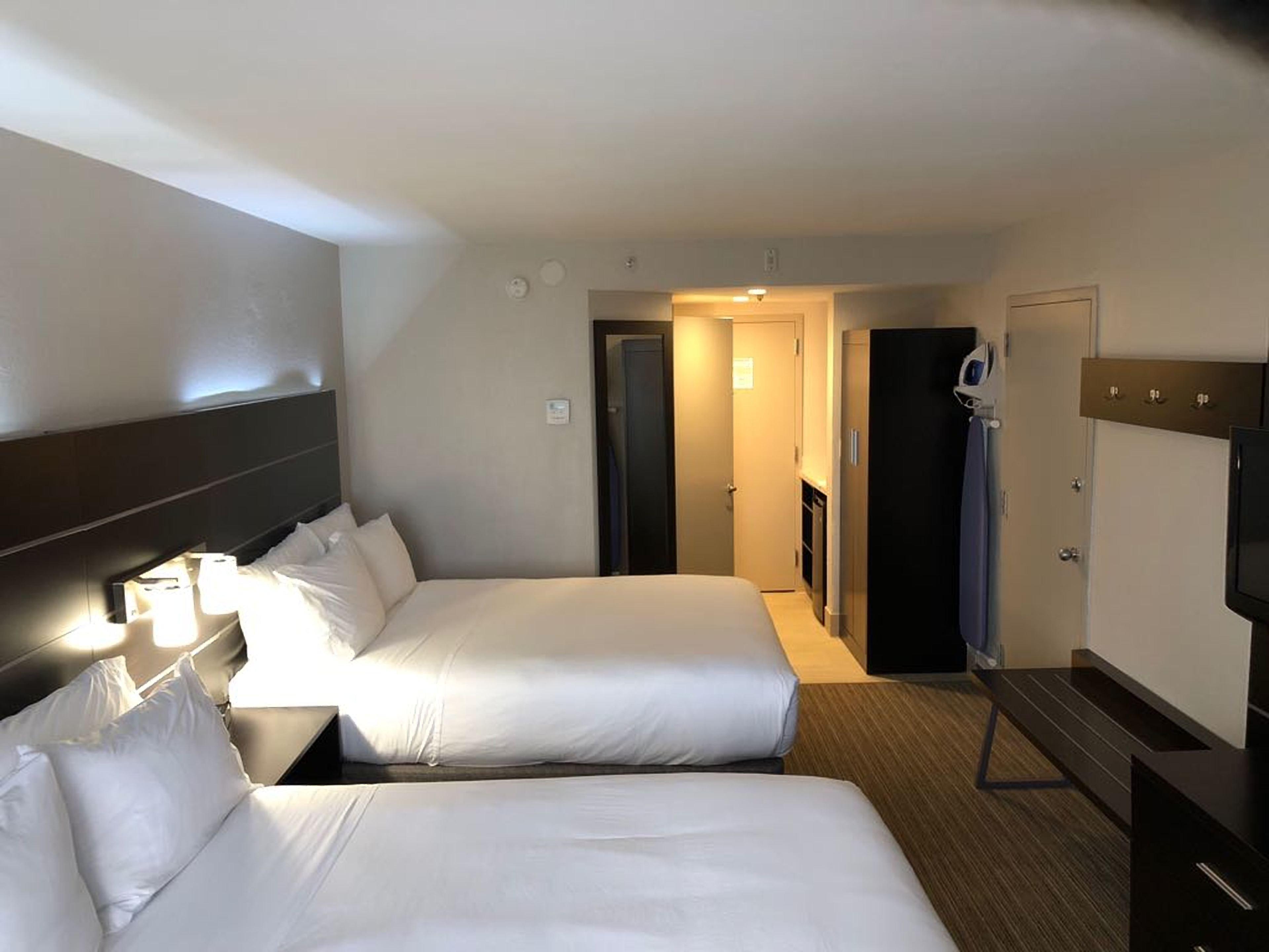 Holiday Inn Express Hotel & Suites Miami - Hialeah By Ihg Экстерьер фото