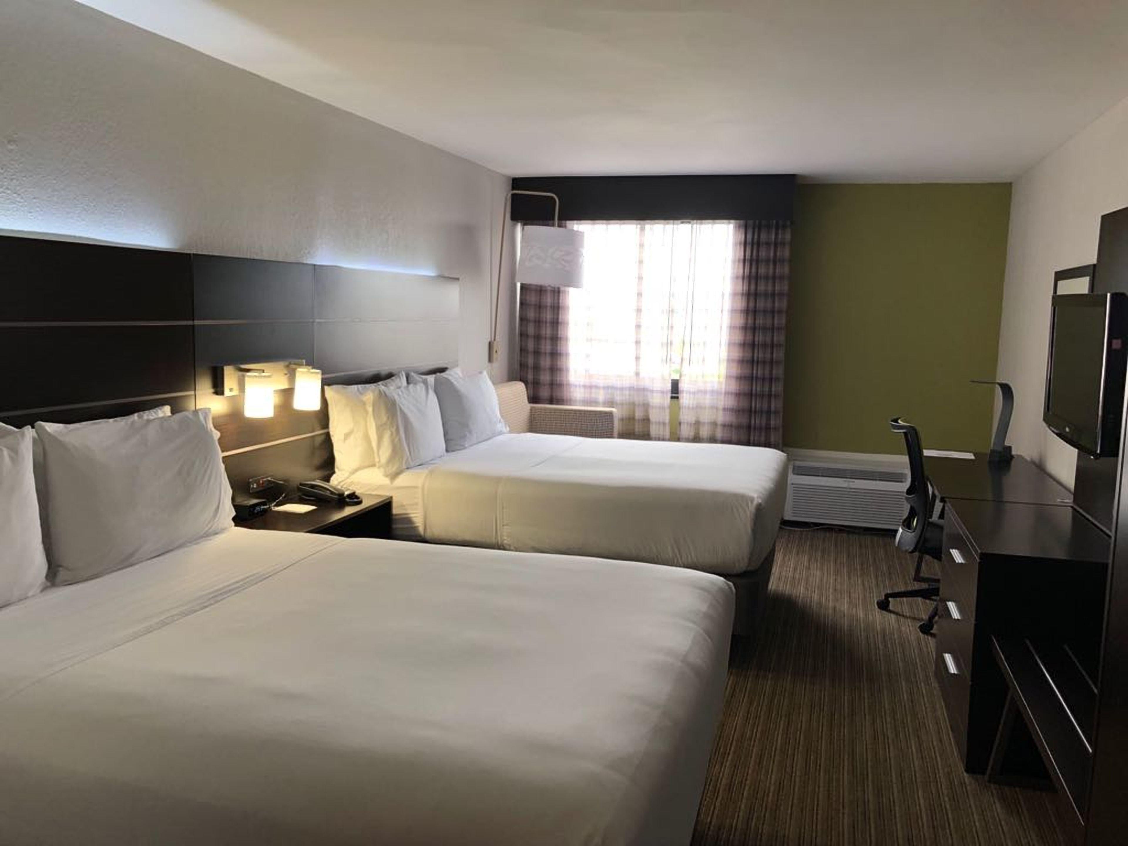 Holiday Inn Express Hotel & Suites Miami - Hialeah By Ihg Экстерьер фото