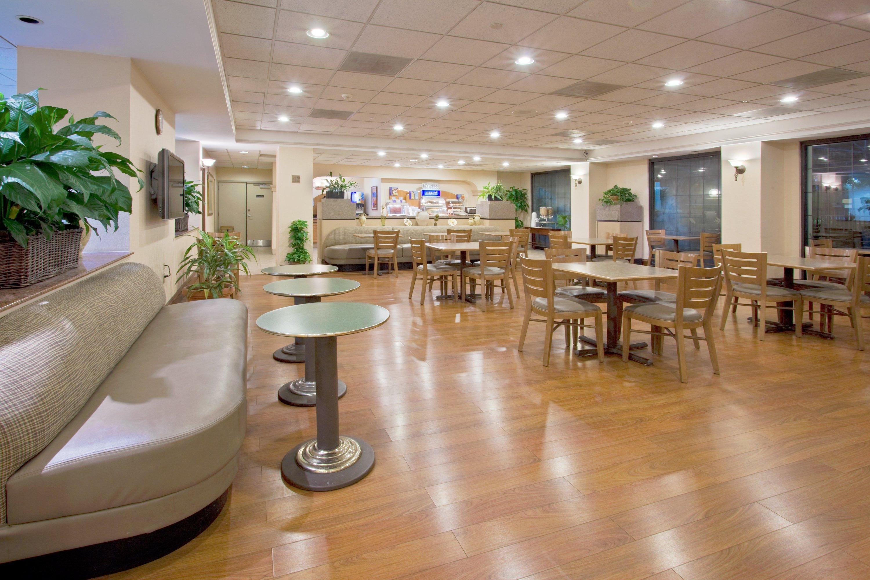 Holiday Inn Express Hotel & Suites Miami - Hialeah By Ihg Экстерьер фото